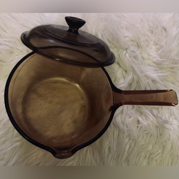 Other - PYREX Corning Vision Amber Glass 1L Pot with Spout and Lid